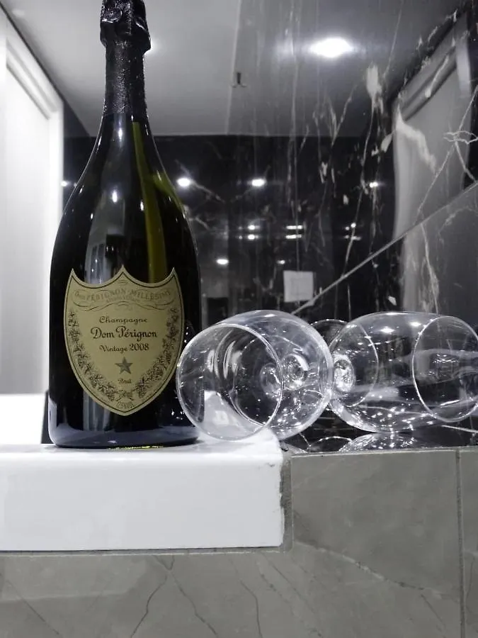 Suite Napoli Sotterranea Con Vasca Idromassaggio