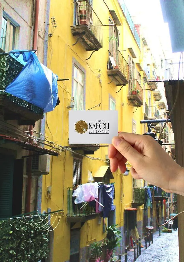 Suite Napoli Sotterranea Con Vasca Idromassaggio Italy