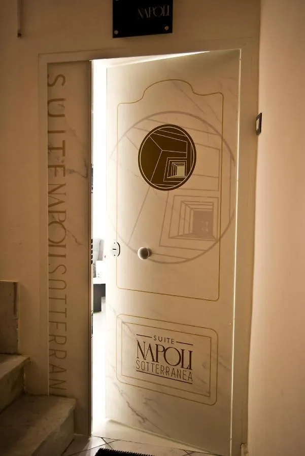 Suite Napoli Sotterranea con Vasca Idromassaggio Appartamento